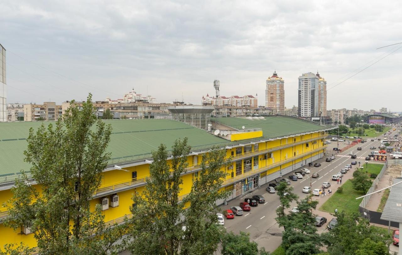 Чудова Квартира Для Відпочинку І Роботи На Оболоні Kiev Dış mekan fotoğraf